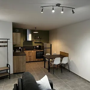 https://le-troubadour.hotels-rhonealpes.com
